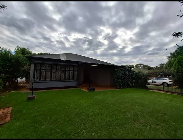4 BEDROOM HOUSE FOR SALE IN BRENTHURST